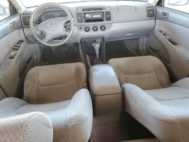 JTDBE32K920046276 - 2002 TOYOTA CAMRY LE 金色 照片 8