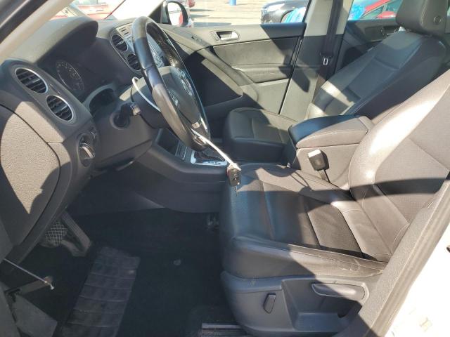 WVGBV7AX2BW533588 - 2011 VOLKSWAGEN TIGUAN S SILVER photo 7