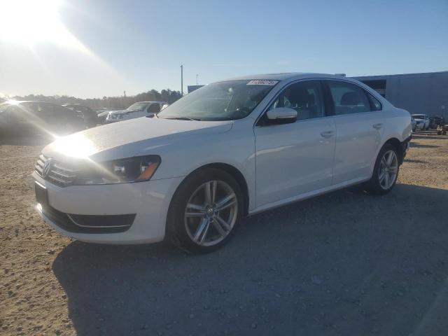 2015 VOLKSWAGEN PASSAT SE, 