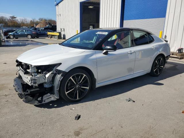 2019 TOYOTA CAMRY XSE, 