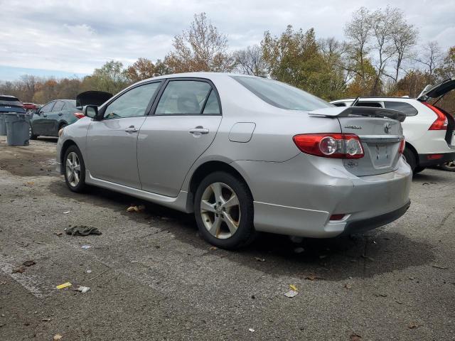 2T1BU4EE0BC666437 - 2011 TOYOTA COROLLA BASE 银色 照片 2
