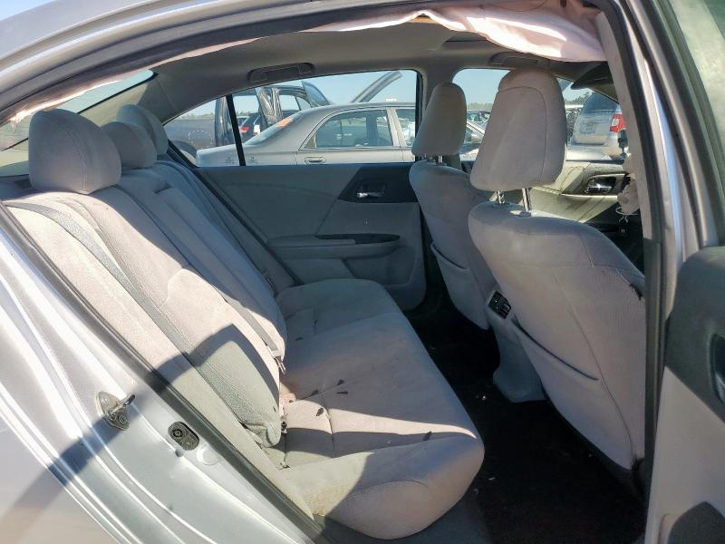 1HGCR2F76FA089841 - 2015 HONDA ACCORD EX SILVER photo 20