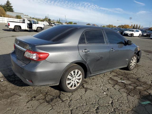 2T1BU4EE1DC109989 - 2013 TOYOTA COROLLA BASE GRAY photo 3