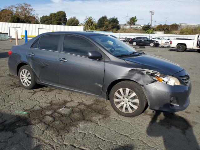 2T1BU4EE1DC109989 - 2013 TOYOTA COROLLA BASE GRAY photo 4