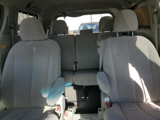 5TDKK3DC1BS017852 - 2011 TOYOTA SIENNA LE თეთრი ფოტო 10