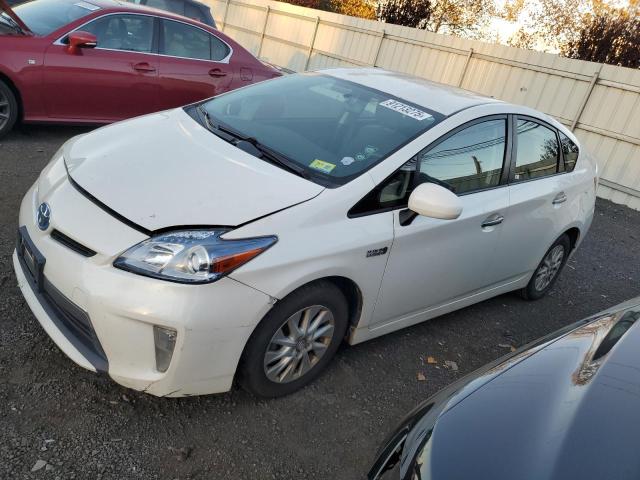 2013 TOYOTA PRIUS PLUG, 