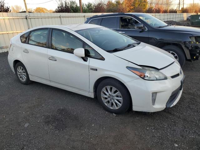 JTDKN3DP8D3044724 - 2013 TOYOTA PRIUS PLUG 白色 照片 4