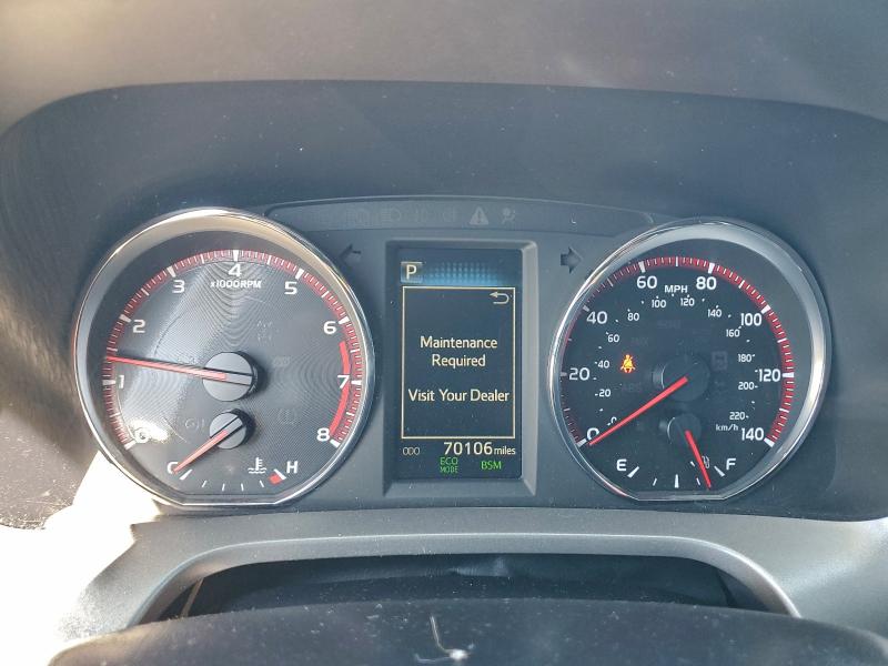 2T3NFREV2GW296528 - 2016 TOYOTA RAV4 SE WHITE photo 9