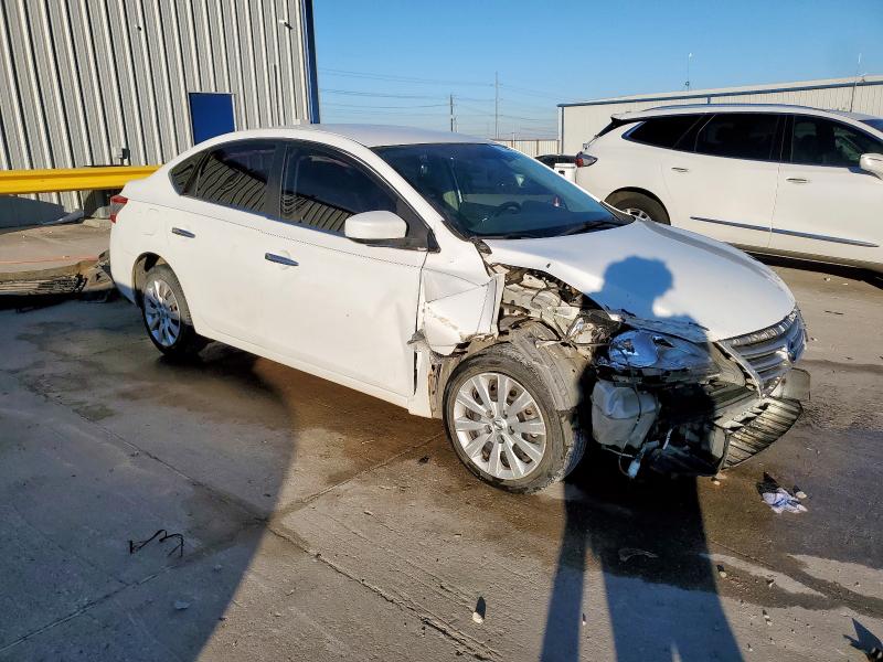 3N1AB7AP2FL657089 - 2015 NISSAN SENTRA S WHITE photo 4