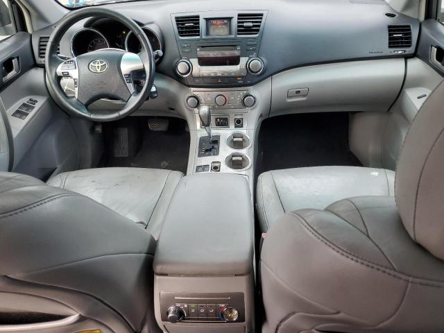 5TDZA3EHXBS016730 - 2011 TOYOTA HIGHLANDER BASE Черный фото 8