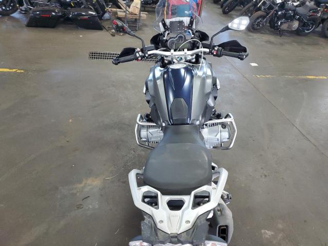 WB10A1101FZ188899 - 2015 BMW R1200 GS GRAY photo 6