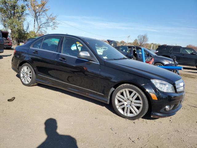 WDDGF81X98F115136 - 2008 MERCEDES-BENZ C 300 4MATIC BLACK photo 4