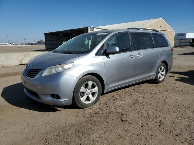 2013 TOYOTA SIENNA LE, 