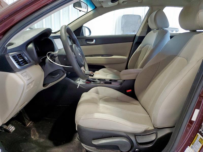 5XXGT4L31JG201439 - 2018 KIA OPTIMA LX Bordo foto 7