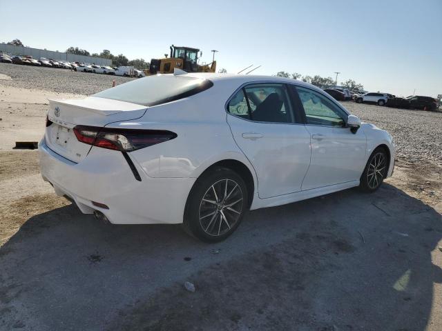 4T1T11AKXPU839572 - 2023 TOYOTA CAMRY SE NIGHT SHADE WHITE photo 3