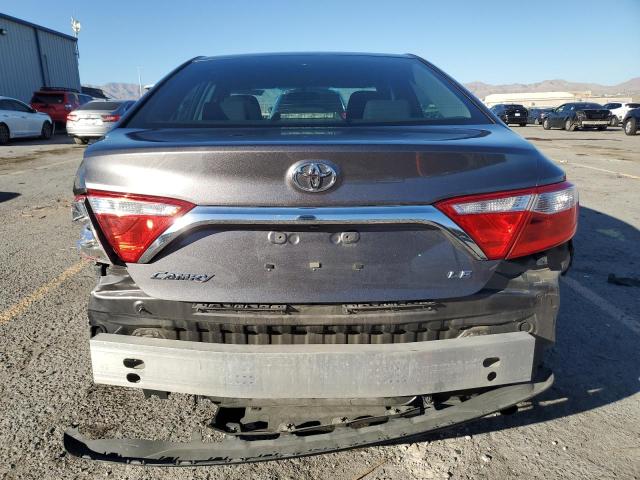 4T4BF1FK7GR542240 - 2016 TOYOTA CAMRY LE GRAY photo 6