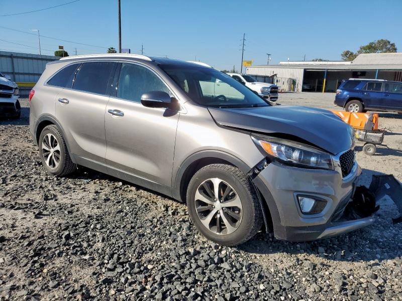 5XYPH4A51GG164046 - 2016 KIA SORENTO EX GRAY photo 4