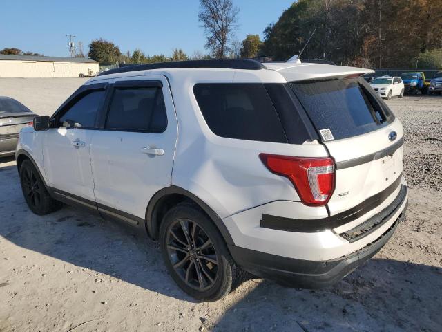 1FM5K8D85JGB83172 - 2018 FORD EXPLORER XLT 白色 照片 2