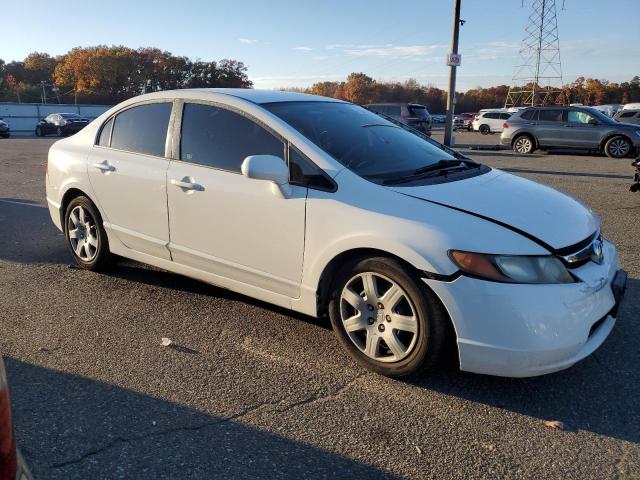 2HGFA16578H320523 - 2008 HONDA CIVIC LX WHITE photo 4