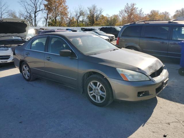 1HGCM56736A180632 - 2006 HONDA ACCORD EX CHARCOAL photo 4