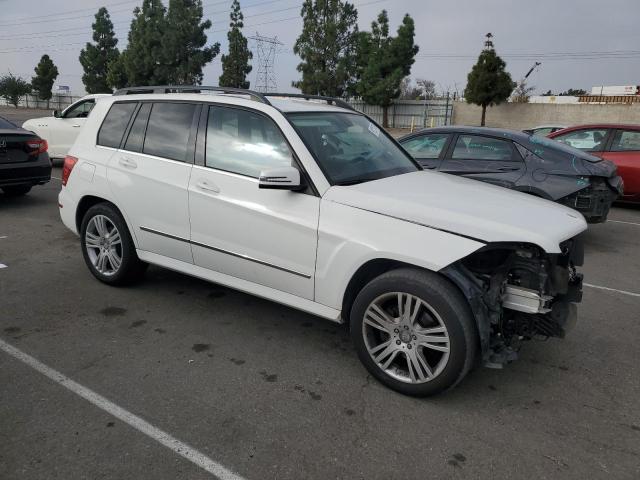 WDCGG5HB4DG089835 - 2013 MERCEDES-BENZ GLK 350 白色 照片 4