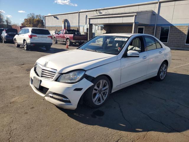 2013 MERCEDES-BENZ C 300 4MATIC, 
