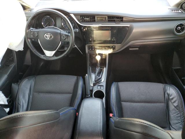 5YFBURHE1KP893631 - 2019 TOYOTA COROLLA L ნაცრისფერი ფოტო 8