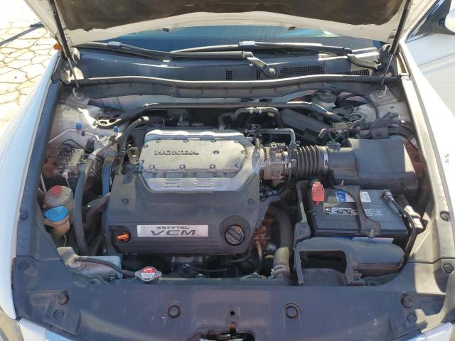 1HGCP3F84CA039875 - 2012 HONDA ACCORD EXL WHITE photo 11