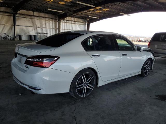 1HGCR3F95HA007575 - 2017 HONDA ACCORD TOURING WHITE photo 3