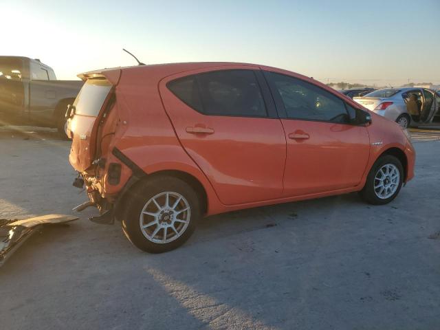 JTDKDTB38C1030559 - 2012 TOYOTA PRIUS C 橙色 照片 3