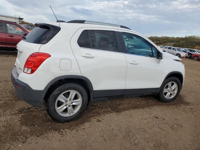 3GNCJLSB7GL200694 - 2016 CHEVROLET TRAX 1LT WHITE photo 3