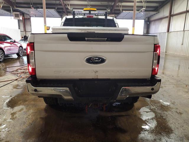 1FT7W2B61JEC85922 - 2018 FORD F250 SUPER DUTY WHITE photo 6