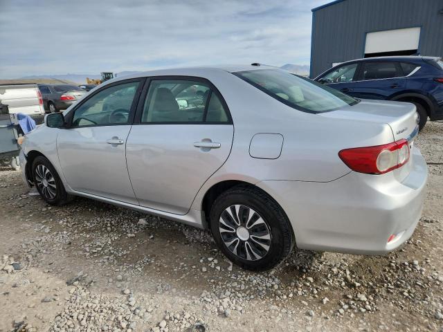 JTDBU4EE0BJ104638 - 2011 TOYOTA COROLLA BASE 银色 照片 2