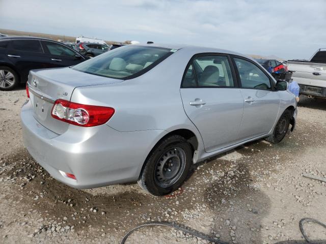 JTDBU4EE0BJ104638 - 2011 TOYOTA COROLLA BASE 银色 照片 3