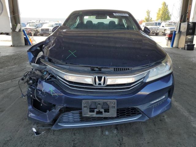 1HGCR2F59HA065339 - 2017 HONDA ACCORD SPORT 蓝色 照片 5