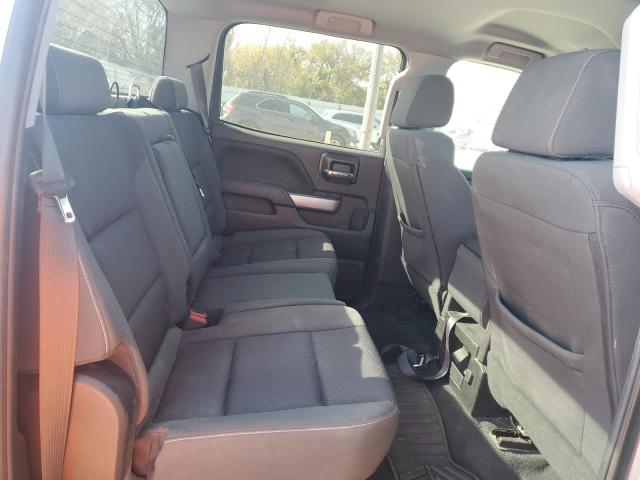 3GCUKREC3JG540975 - 2018 CHEVROLET SILVERADO K1500 LT 银色 照片 10