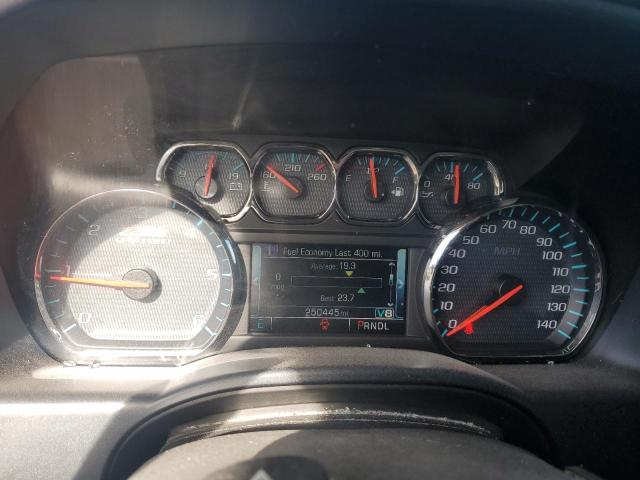 3GCUKREC3JG540975 - 2018 CHEVROLET SILVERADO K1500 LT 银色 照片 9