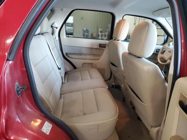 1FMCU0D75BKA56611 - 2011 FORD ESCAPE XLT წითელი ფოტო 11
