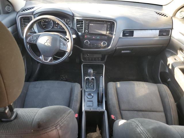 JA4AD2A36HZ058032 - 2017 MITSUBISHI OUTLANDER ES BLACK photo 8