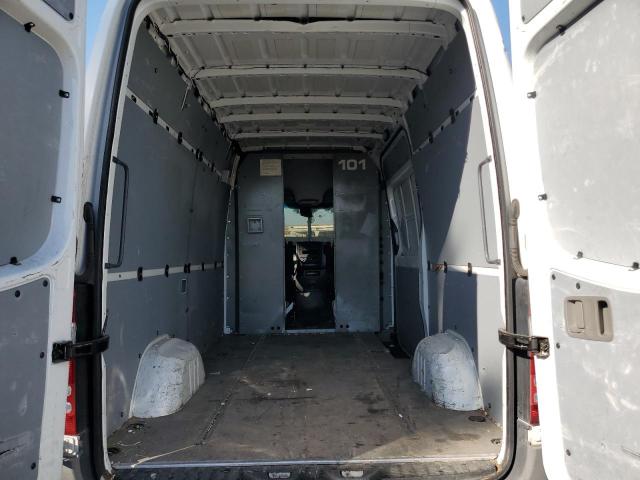 WD3PE7CC9C5650851 - 2012 MERCEDES-BENZ SPRINTER 2500 WHITE photo 10