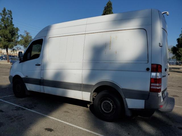 WD3PE7CC9C5650851 - 2012 MERCEDES-BENZ SPRINTER 2500 WHITE photo 2
