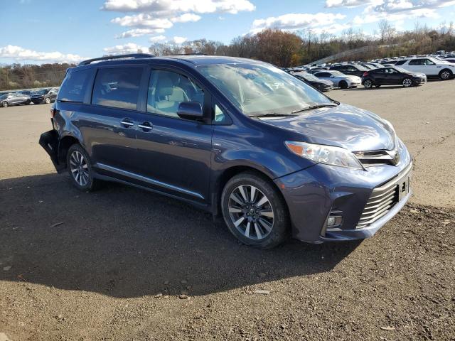 5TDDZ3DC9KS227832 - 2019 TOYOTA SIENNA XLE BLUE photo 4
