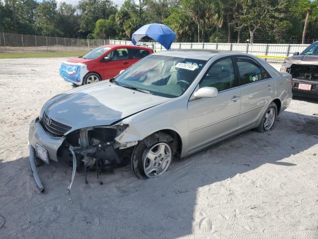2002 TOYOTA CAMRY LE, 