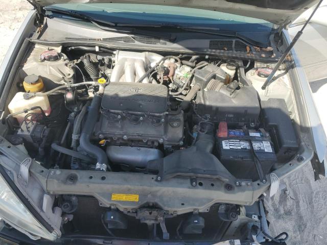 4T1BF30K82U020143 - 2002 TOYOTA CAMRY LE SILVER photo 11