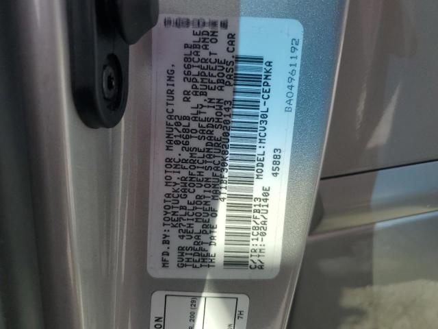 4T1BF30K82U020143 - 2002 TOYOTA CAMRY LE SILVER photo 13