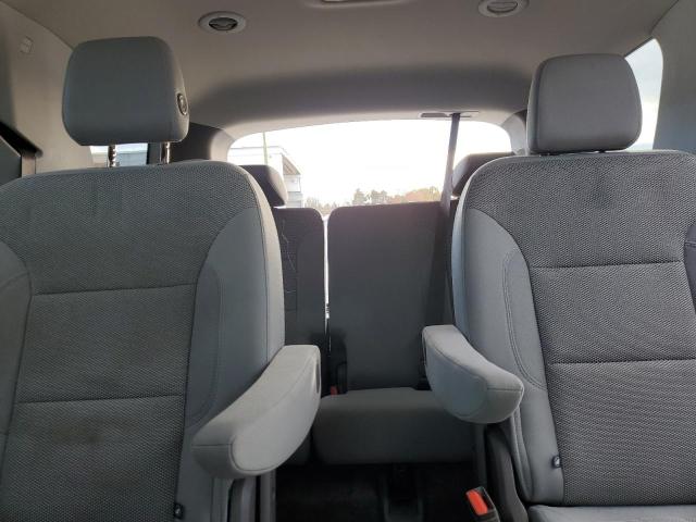 1GNERGKW4JJ285441 - 2018 CHEVROLET TRAVERSE LT SILVER photo 10