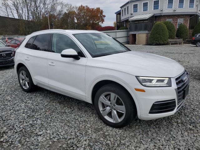 WA1BNAFY1J2228442 - 2018 AUDI Q5 PREMIUM PLUS WHITE photo 4