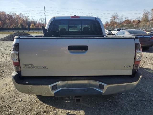 3TMLU4EN8BM063649 - 2011 TOYOTA TACOMA DOUBLE CAB Argent photo 6