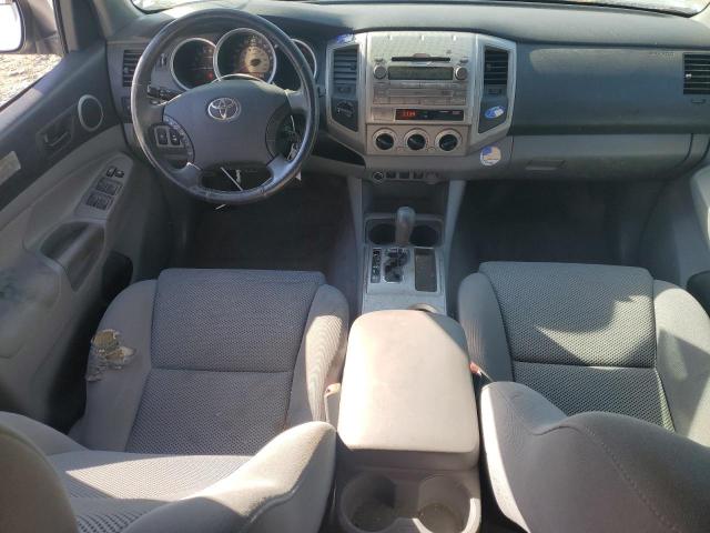 3TMLU4EN8BM063649 - 2011 TOYOTA TACOMA DOUBLE CAB Argent photo 8