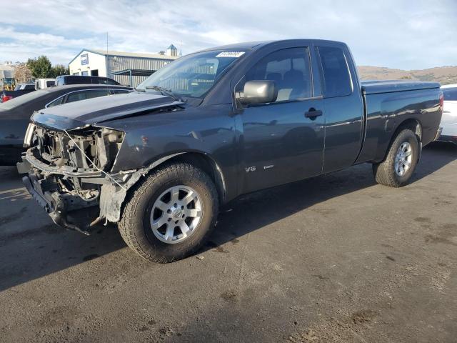 2004 NISSAN TITAN XE, 